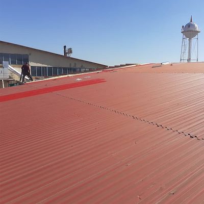 تعمیر کننده پوشش سقف شیروانی